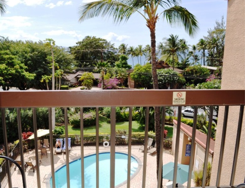 Two Bedroom Maui Condo with Extra Loft Value Priced Two Bedroom Maui Condo with Extra Loft Value Priced